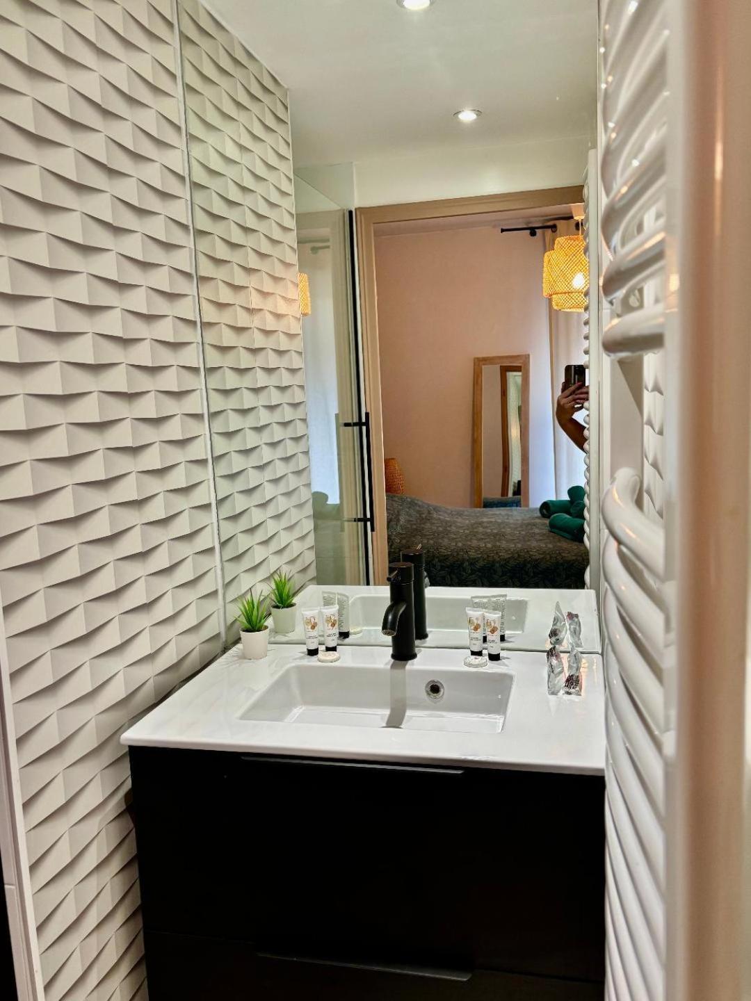 Top !!! 3 Chambres, Climatisation, Terrasse Villeurbanne Exterior foto